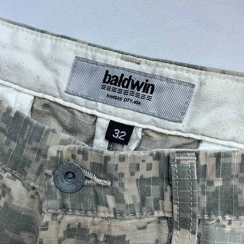 BALDWIN KANSAS CITY tan cream‎ grey digital camo camouflage straight leg pants